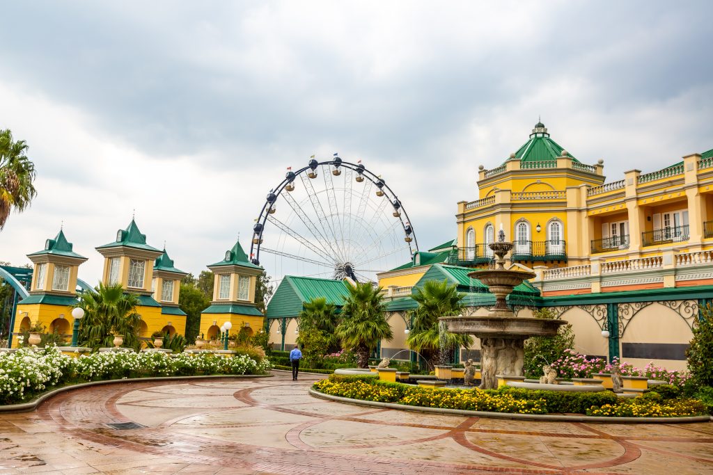 The golden reef city of Johannesburg , South Africa.