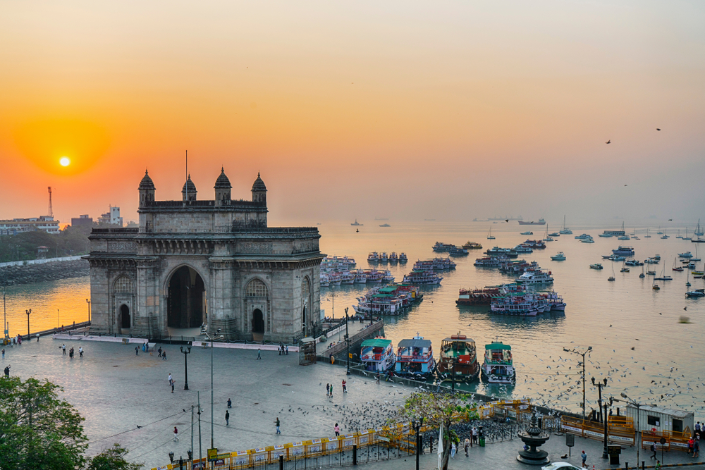 Arch-monument Gateway of India